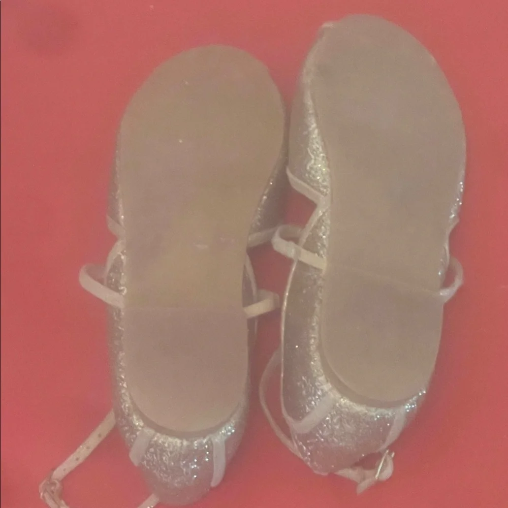 Joyfolie Sparkling Gold Sandals - Picture 8 of 12